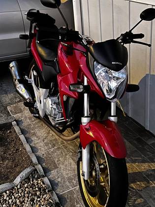 HONDA CB 300R 