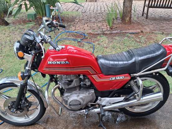 HONDA-CB 400 HONDA-CB 400-1982