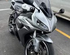 HONDA CBR 1000RR FIREBLADE HONDA CBR 1000RR FIREBLADE