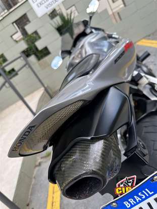 HONDA-CBR 1000RR FIREBLADE-2006