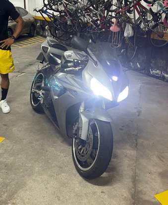 HONDA-CBR 1000RR FIREBLADE-2006