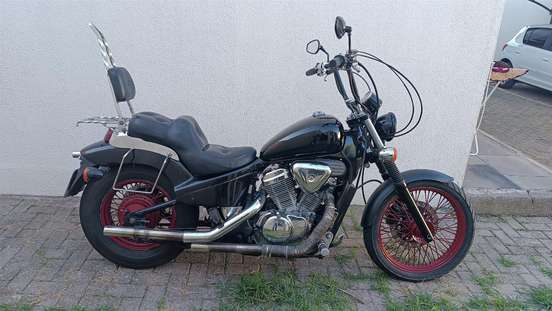 HONDA-SHADOW 600C VT-2001