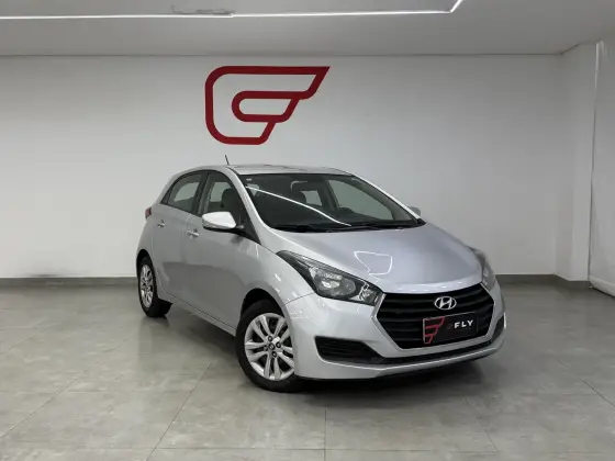HYUNDAI HB20 1.0 COMFORT STYLE 12V TURBO FLEX 4P MANUAL HYUNDAI HB20 1.0 COMFORT STYLE 12V TURBO FLEX 4P MANUAL