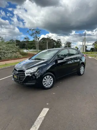 HYUNDAI HB20S 1.6 COMFORT PLUS 16V FLEX 4P AUTOMÁTICO