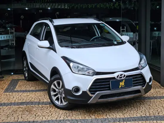 HYUNDAI HB20X 1.6 16V STYLE FLEX 4P MANUAL HYUNDAI HB20X 1.6 16V STYLE FLEX 4P MANUAL