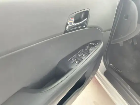 HYUNDAI-I30-2011