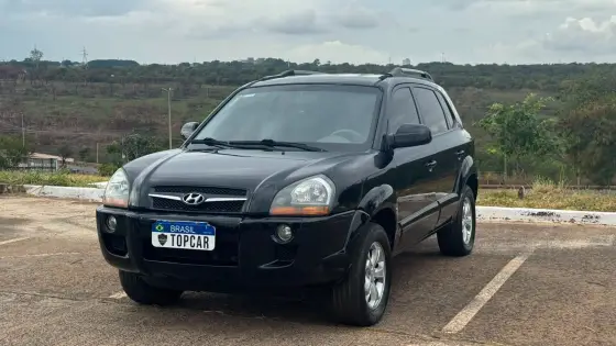 HYUNDAI TUCSON 2.0 MPFI GLS 16V 143CV 2WD FLEX 4P AUTOMÁTICO HYUNDAI TUCSON 2.0 MPFI GLS 16V 143CV 2WD FLEX 4P AUTOMÁTICO