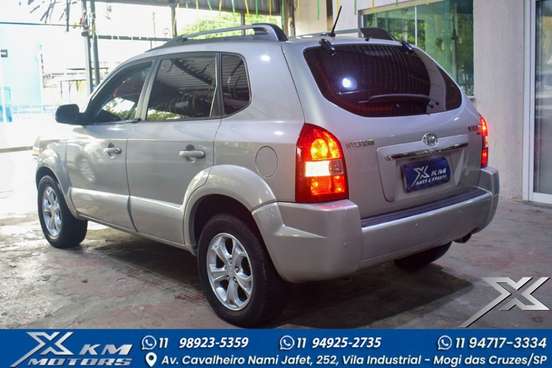 HYUNDAI-TUCSON-2012