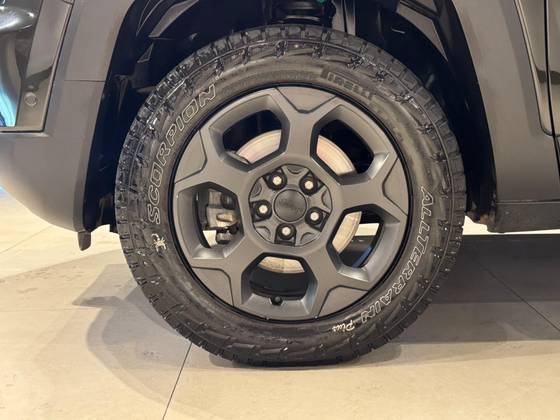/en/city/cate-car-used-car/jeep-renegade-2025-1-3-t270-turbo-flex-willys-4x4-at9-48491550590765056/-7