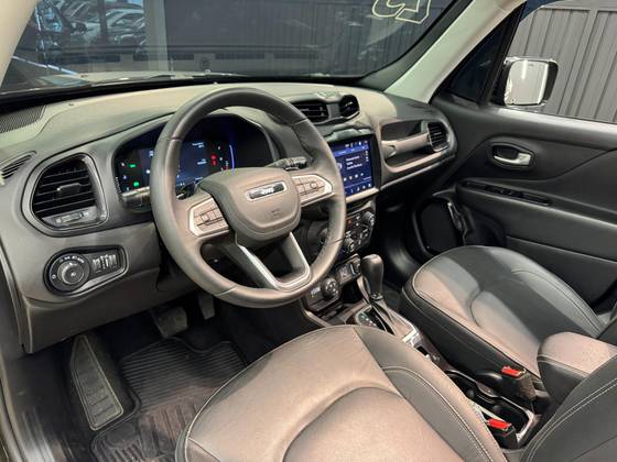 /en/city/cate-car-used-car/jeep-renegade-2025-1-3-t270-turbo-flex-willys-4x4-at9-48491550590765056/-15