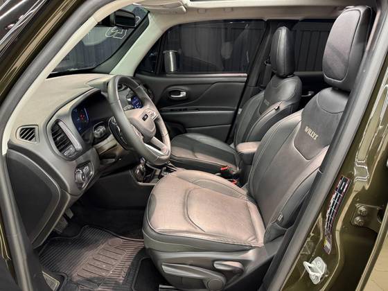 /en/city/cate-car-used-car/jeep-renegade-2025-1-3-t270-turbo-flex-willys-4x4-at9-48491550590765056/-20