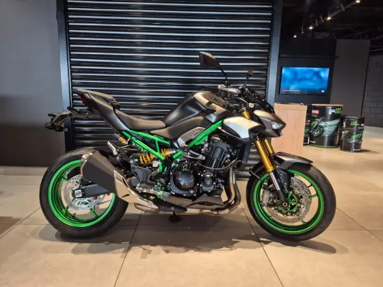 KAWASAKI Z900 SE 