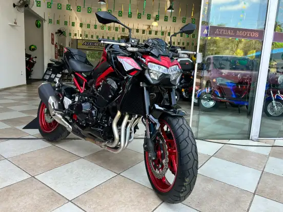 KAWASAKI-Z900 KAWASAKI-Z900-2025