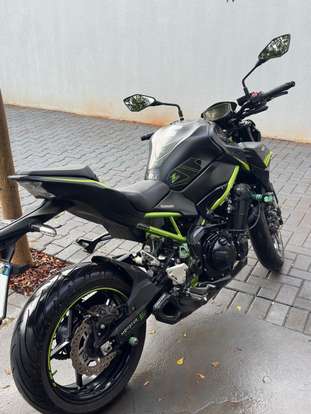 KAWASAKI-Z900-2020