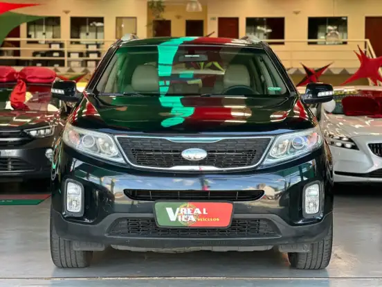 KIA-SORENTO-2013