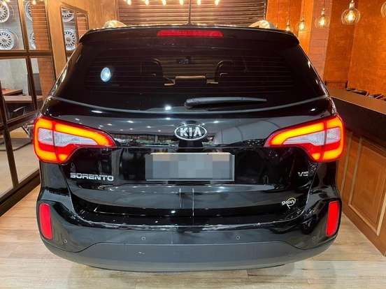 KIA-SORENTO-2013