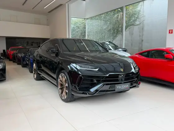 LAMBORGHINI URUS 4.0 V8 TURBO GASOLINA S AUTOMÁTICO LAMBORGHINI URUS 4.0 V8 TURBO GASOLINA S AUTOMÁTICO