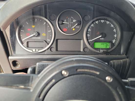 LAND ROVER-DEFENDER-2.4 130 4X4 TURBO DIESEL 4P MANUAL LAND ROVER-DEFENDER-2010