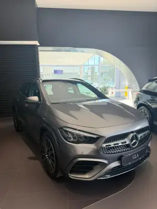 MERCEDES-BENZ GLA 200 1.3 MHEV AMG LINE 7G-DCT MERCEDES-BENZ GLA 200 1.3 MHEV AMG LINE 7G-DCT