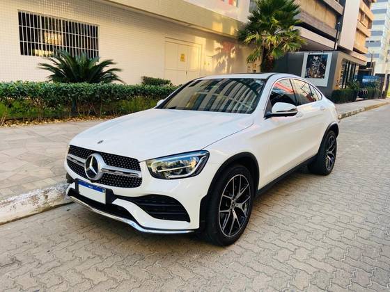MERCEDES-BENZ GLC 300 2.0 CGI GASOLINA COUPÉ AMG LINE 4MATIC 9G-TRONIC