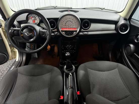 MINI-ONE-2013