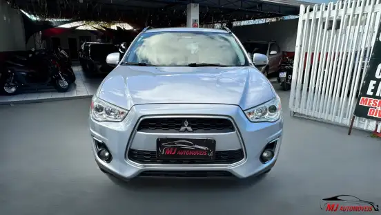 MITSUBISHI-ASX-2015