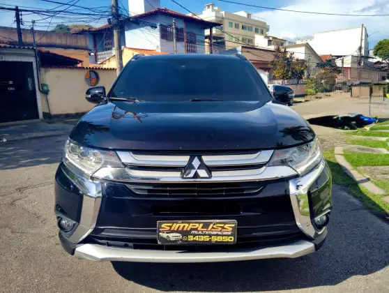 MITSUBISHI OUTLANDER 2.2 4X4 16V DIESEL 4P AUTOMÁTICO MITSUBISHI OUTLANDER 2.2 4X4 16V DIESEL 4P AUTOMÁTICO