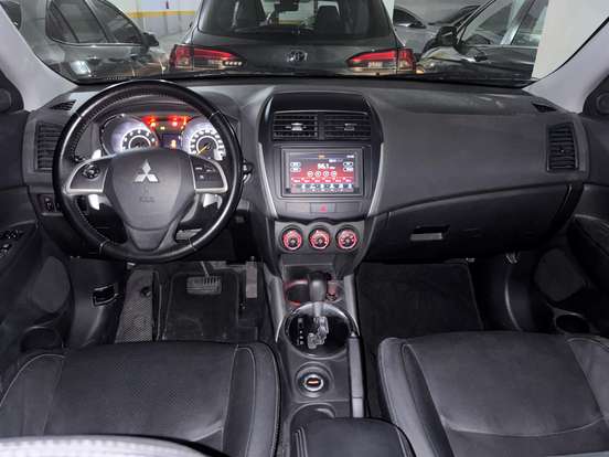 MITSUBISHI-ASX-2017