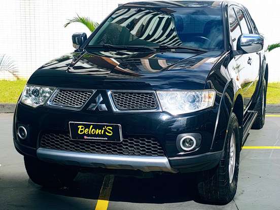 MITSUBISHI-L200 TRITON-3.5 HPE 4X4 CD V6 24V FLEX 4P AUTOMÁTICO MITSUBISHI-L200 TRITON-2012