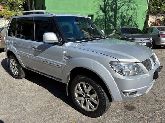 MITSUBISHI-PAJERO TR4-2010