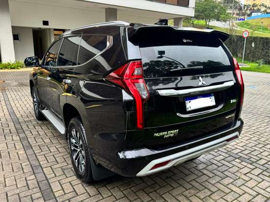 MITSUBISHI-PAJERO SPORT-2.4 16V MIVEC TURBO DIESEL HPE-S AWD AUTOMÁTICO MITSUBISHI-PAJERO SPORT-2021