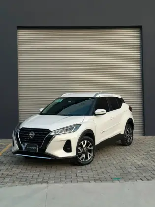 NISSAN KICKS 1.6 16V FLEXSTART SENSE XTRONIC NISSAN KICKS 1.6 16V FLEXSTART SENSE XTRONIC