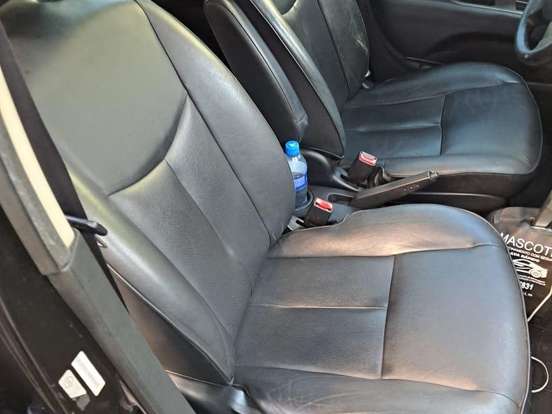 NISSAN-GRAND LIVINA-1.8 SL 16V FLEX 4P AUTOMÁTICO NISSAN-GRAND LIVINA-2014