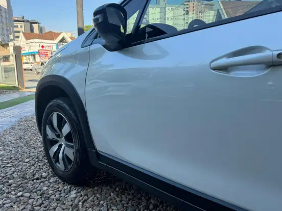 PEUGEOT-2008-2018
