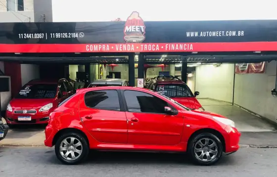 PEUGEOT 207 1.4 XR 8V FLEX 4P MANUAL PEUGEOT 207 1.4 XR 8V FLEX 4P MANUAL