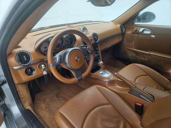 PORSCHE-CAYMAN-2009
