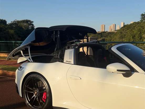 PORSCHE-911-3.0 24V H6 GASOLINA TARGA 4 GTS PDK PORSCHE-911-2023