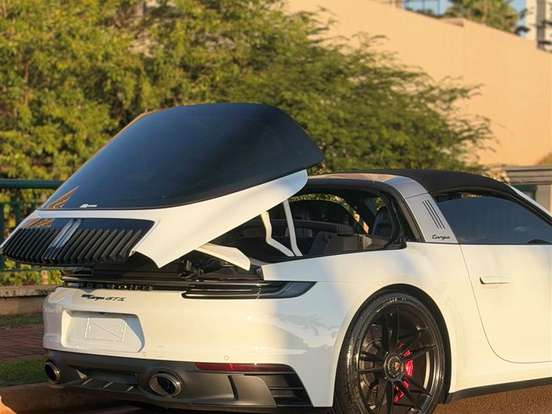 PORSCHE-911-3.0 24V H6 GASOLINA TARGA 4 GTS PDK PORSCHE-911-2023