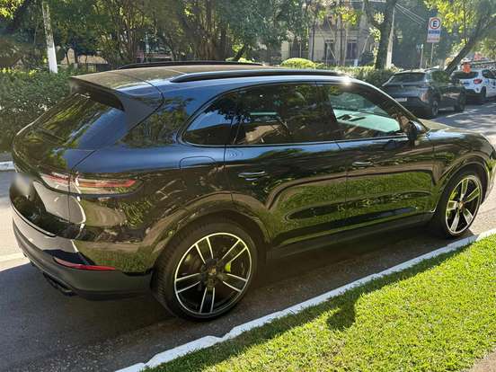 PORSCHE-CAYENNE-3.0 V6 E-HYBRID PLATINUM EDITION AWD TIPTRONIC S PORSCHE-CAYENNE-2022