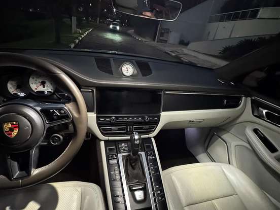 PORSCHE-MACAN-2.0 16V GASOLINA 4P AUTOMÁTICO PORSCHE-MACAN-2021
