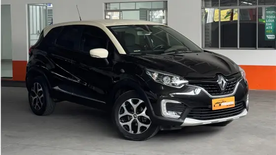 RENAULT CAPTUR 1.6 16V SCE FLEX INTENSE X-TRONIC RENAULT CAPTUR 1.6 16V SCE FLEX INTENSE X-TRONIC