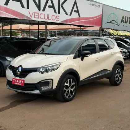 RENAULT CAPTUR 1.6 16V SCE FLEX INTENSE X-TRONIC RENAULT CAPTUR 1.6 16V SCE FLEX INTENSE X-TRONIC