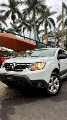 RENAULT-DUSTER-2023