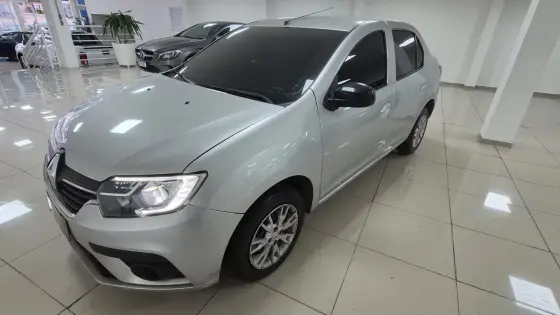 RENAULT LOGAN 1.0 12V SCE FLEX ZEN MANUAL RENAULT LOGAN 1.0 12V SCE FLEX ZEN MANUAL