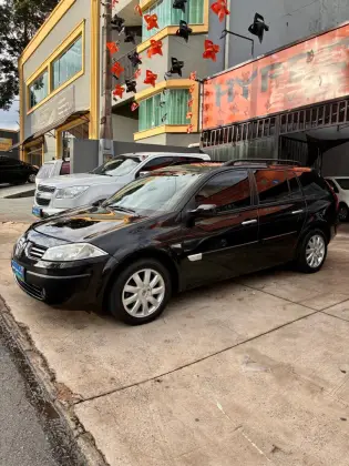 RENAULT MEGANE 1.6 DYNAMIQUE GRAND TOUR 16V FLEX 4P MANUAL RENAULT MEGANE 1.6 DYNAMIQUE GRAND TOUR 16V FLEX 4P MANUAL