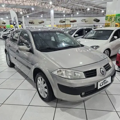 RENAULT MEGANE 1.6 EXPRESSION 16V FLEX 4P MANUAL