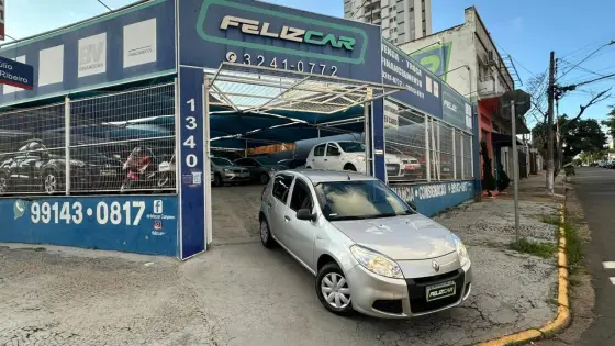 RENAULT SANDERO 1.0 AUTHENTIQUE 16V FLEX 4P MANUAL RENAULT SANDERO 1.0 AUTHENTIQUE 16V FLEX 4P MANUAL