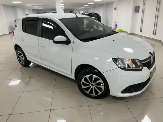 RENAULT SANDERO 1.6 EXPRESSION 8V FLEX 4P AUTOMATIZADO
