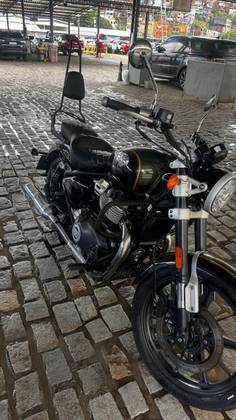 ROYAL ENFIELD METEOR 650 INTERSTELLAR 