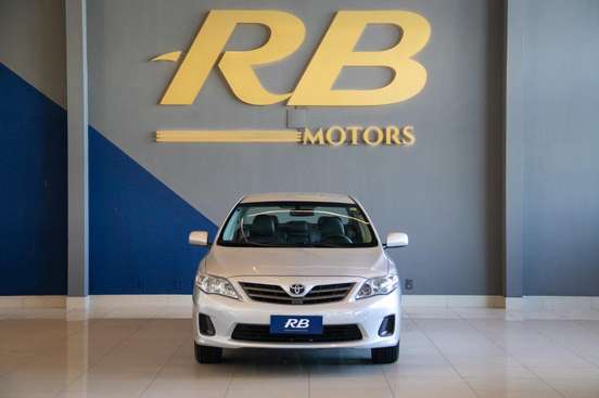 TOYOTA-COROLLA-2013